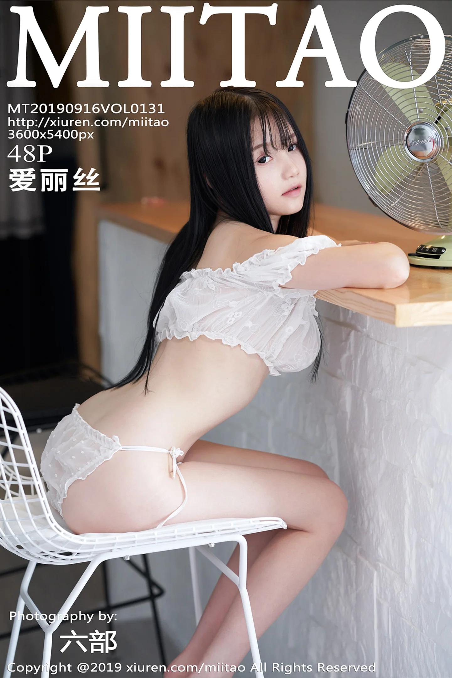 [MiiTao蜜桃社]Vol.131_萝莉妹子爱丽丝allis居家私房全裸上身露豪乳惹火诱惑写真48P-秀人网 - XiuRen.Xyz